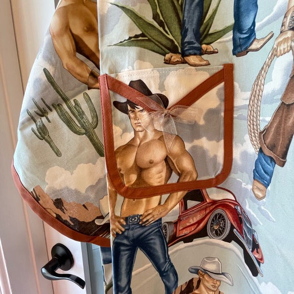 Retro Handcrafted Cowboy Apron - Picture 6 of 7